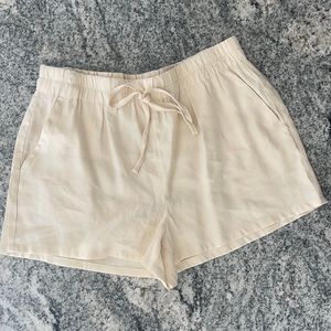 NWOT Cream Shorts